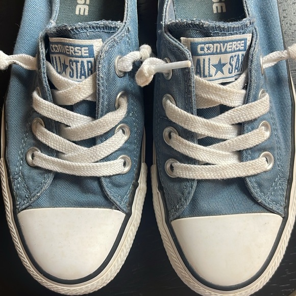 Converse All ⭐️ Star size 6. Used but really good condition.Blue color. - Picture 10 of 11